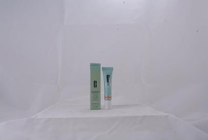 Actual product image Clinique Anti Blemish (Shade 02)