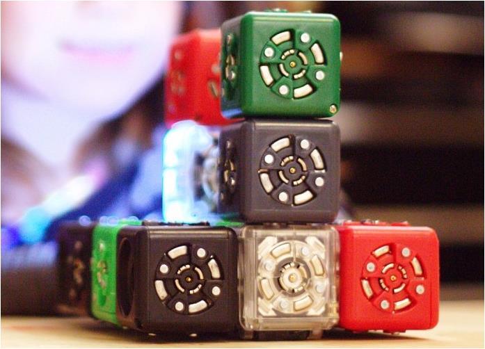 Produktbild Modular Robotics Cubelets Standardbausatz