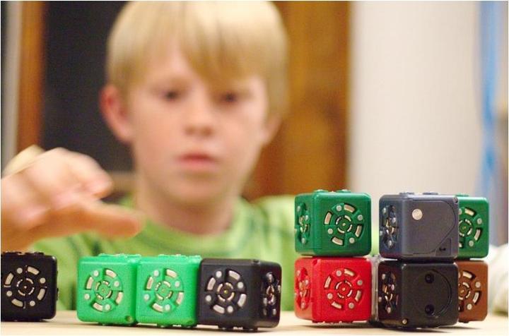 Produktbild Modular Robotics Cubelets Standardbausatz