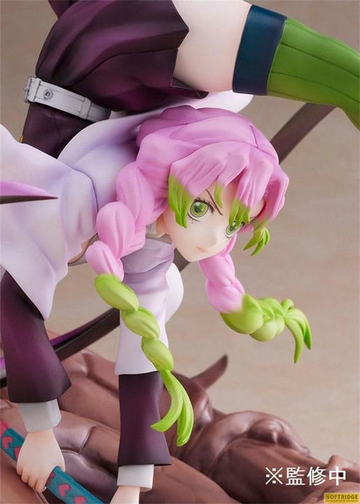 Actual product image Aniplex Demon Slayer: Kimetsu no Yaiba statuette 1/8 Mitsuri Kanroji 19 cm
