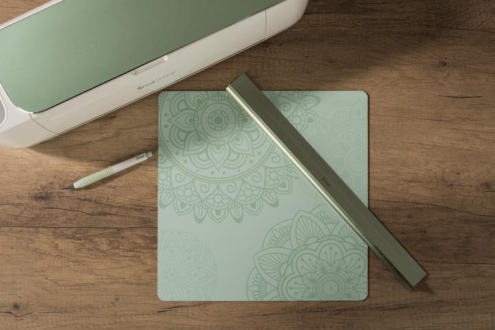 Actual product image Cricut TrueControl cutting mat, Mint Anti-Roll-Designs knives