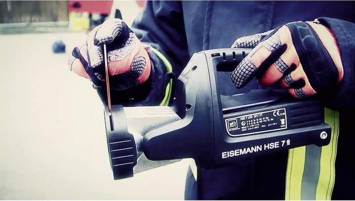 Produktbild Eisemann LED-Akku-Handscheinwerfer HSE7 EX Fr EX-Zonen: 1, 2, 21 und 22 Power LED Zone 1 II 2 G... (17.90 cm, 210 lm)