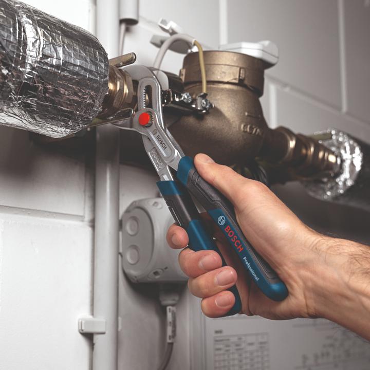 Image du produit Bosch Professional Pince à pompe à eau 250 mm (252 mm)