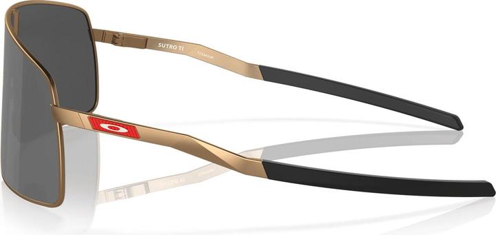 Actual product image Oakley Sutro TI (black matt-gold*, Prizm Black)