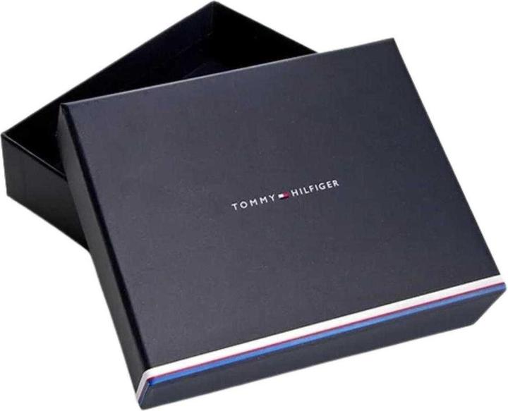 Actual product image Tommy Hilfiger Embossed Leather Wallet