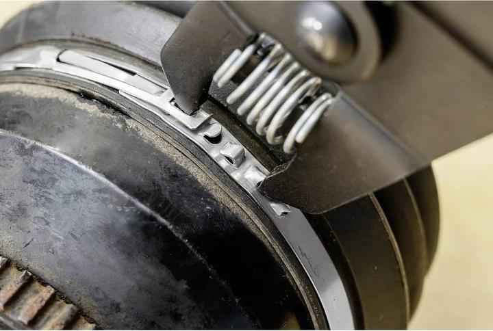 Immagine prodotto Vigor Pinze stringitubo senza orecchie