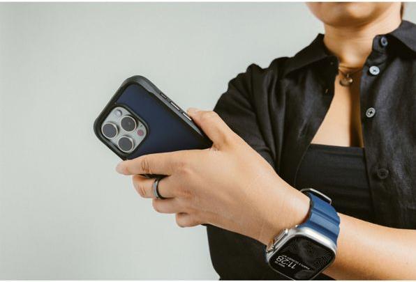 Image du produit Nomad Étui durci iPhone 16 Pro bleu atlantique (Apple iPhone 16 Pro)