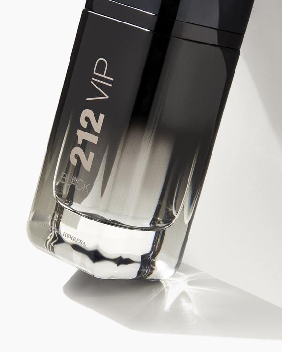 Actual product image Carolina Herrera 212 VIP Menack Eau de Parfum - 100ml (Eau de parfum, 100 ml)