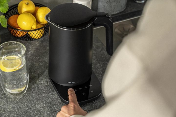 Actual product image Zwilling Enfinigy Wasserkocher PRO 1l (1 l)