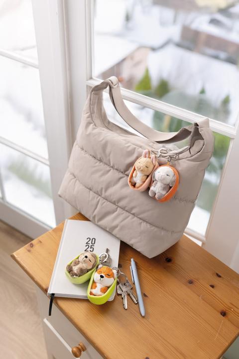 Productafbeelding NICI Schlüsselanhänger Sleeping Pets Lamm im Körbchen aprikot 8cm