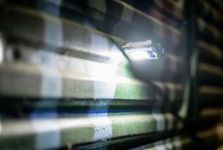 Actual product image Newell EDC Nyks Solid LED-Taschenlampe – weiss (5.70 cm)