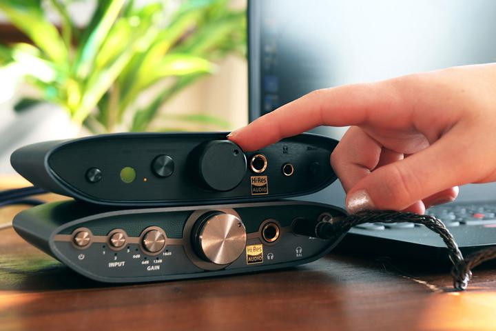 Actual product image iFi Audio ZEN Air DAC 2 (Bass Boost, gain switch, USB-DAC)