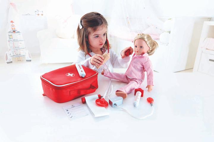 Actual product image Hape My doctor's set