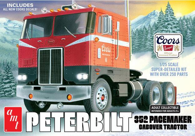 Produktbild AMT Peterbilt 352 Pacemaker COE Coors Beer