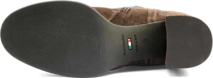 Image du produit Nero Giardini Romana (36)