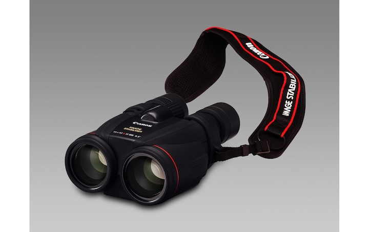 Actual product image Canon 10x42L IS WP (10 x, 42 mm)