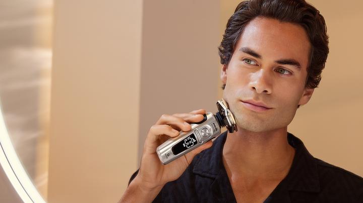 Actual product image Philips Shaver Series 9000 Prestige