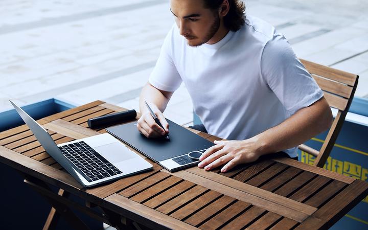 Actual product image XP-Pen DECO Pro M (5080 lpi)