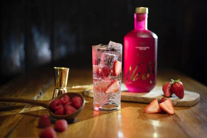 Immagine prodotto Gin Mare Gin 1689 Autentico (1 x 70 cl)