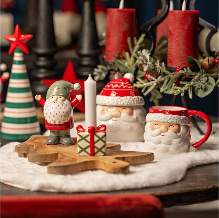 Actual product image G. Wurm Mug Father Christmas 3D decor ceramic red (W/H/D) 400ml (400 ml, 6 x)