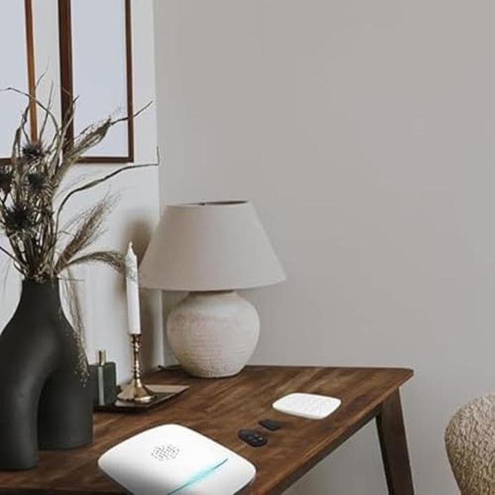 Produktbild Daewoo Komplettes Sicherheitspaket mit Kameras und ZIGBEE-Sensoren für zuverlässigen Hausschutz