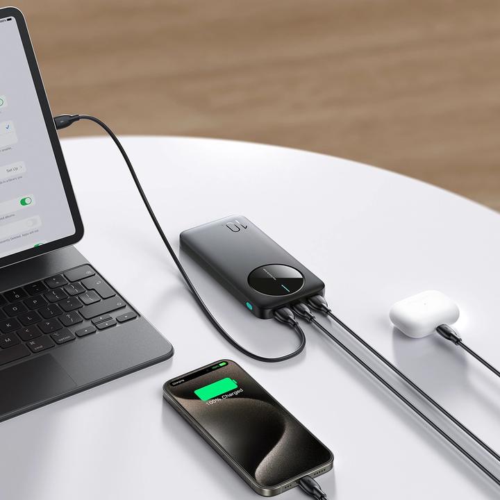 Actual product image Joyroom JR-PBF12 (10000 mAh, 12 W, 37 Wh)