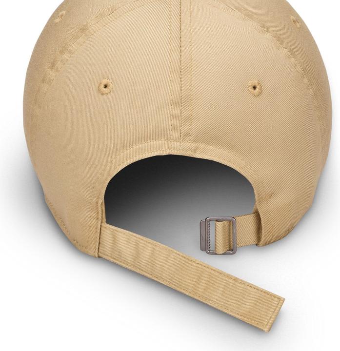 Actual product image Nike beige club cap