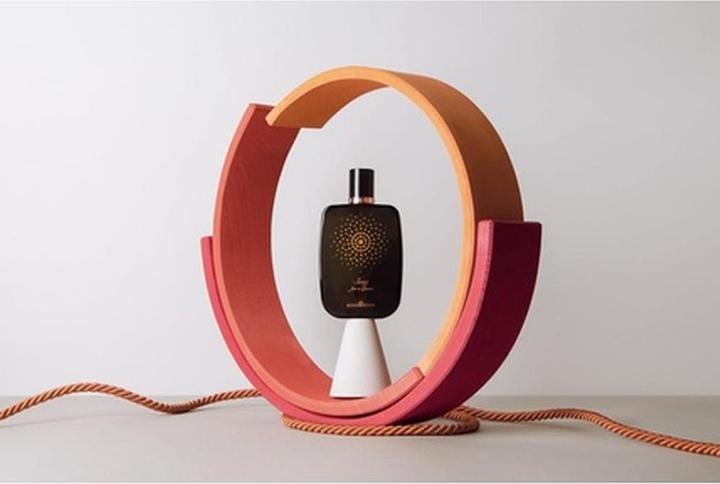 Actual product image Roos & Roos Exclusive Song for a Queen Eau de Parfum 100 ml (Eau de parfum, 100 ml)