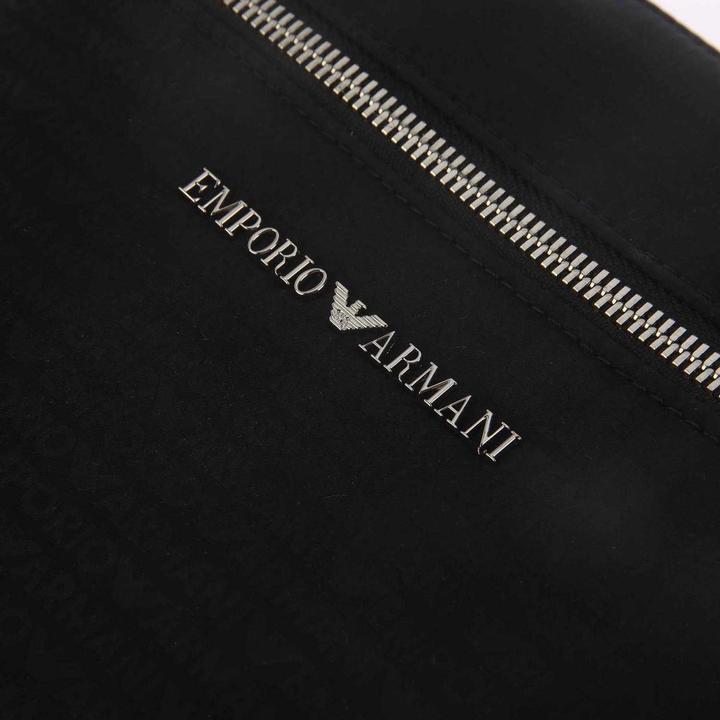 Produktbild Emporio Armani Schultertasche Metal Logo Nylon Jacquard