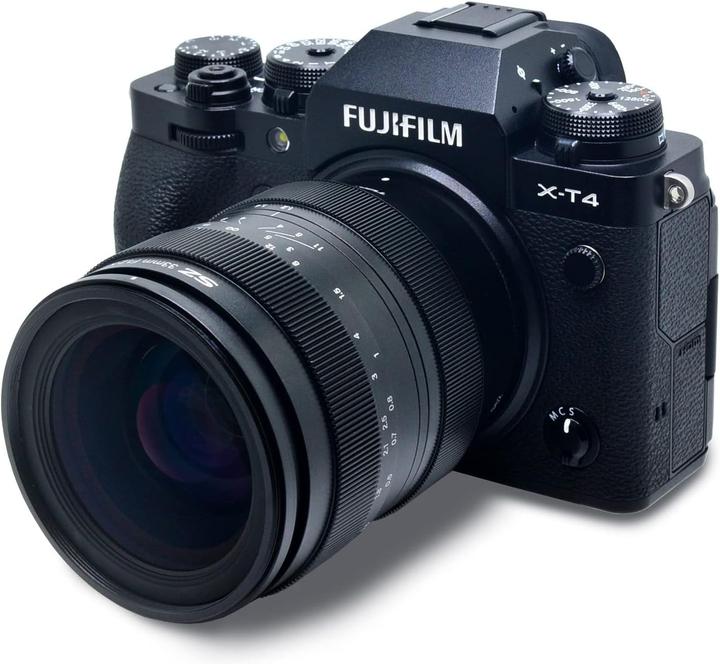 Actual product image Tokina SZ 33mm f/1.2 MF Fujifilm X-Mount (Fujifilm X, APS-C / DX)