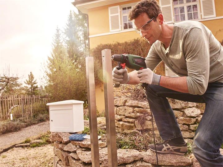 Actual product image Bosch Home & Garden Impact drill UniversalImpact 700 (Electrical connection)