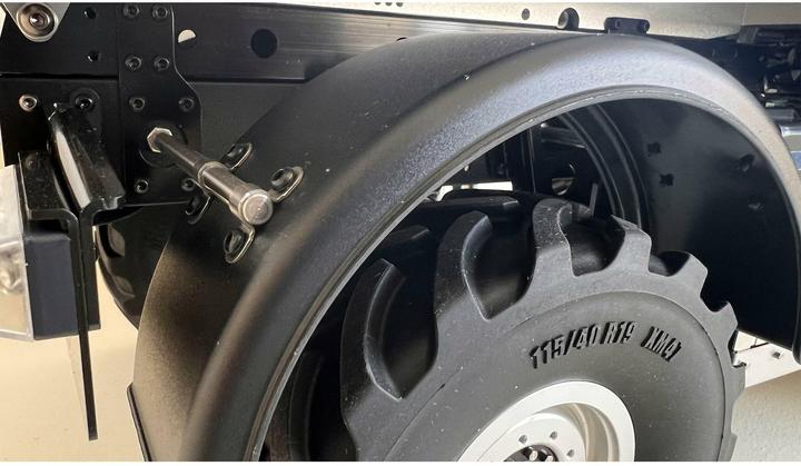 Produktbild Amewi Mercedes-Benz Unimog Geräteträger 4WD