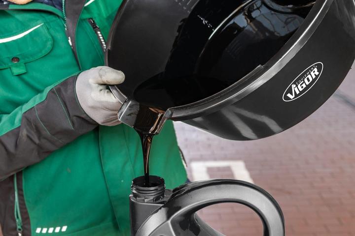 Actual product image Vigor Oil Drain Pan, 8 L