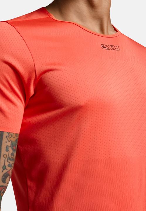 Actual product image 2XU Light Speed Tech Tee (S)