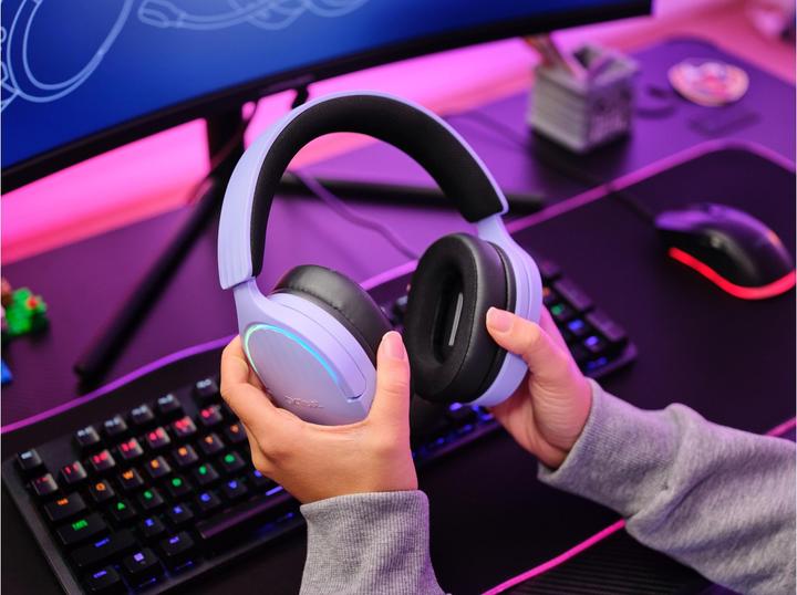 Actual product image Trust GXT490P FAYZO 7.1 USB HEADSET PURPLE (Cable)
