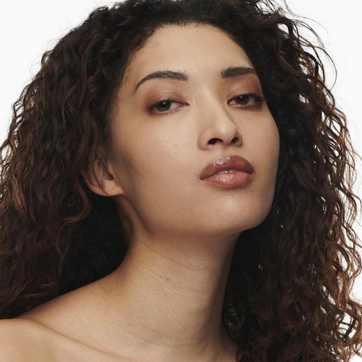 Image du produit MAC Cosmetics M.A.C. Studio Rad Serum Pow Fond de Teint NC17 (N° NC17)