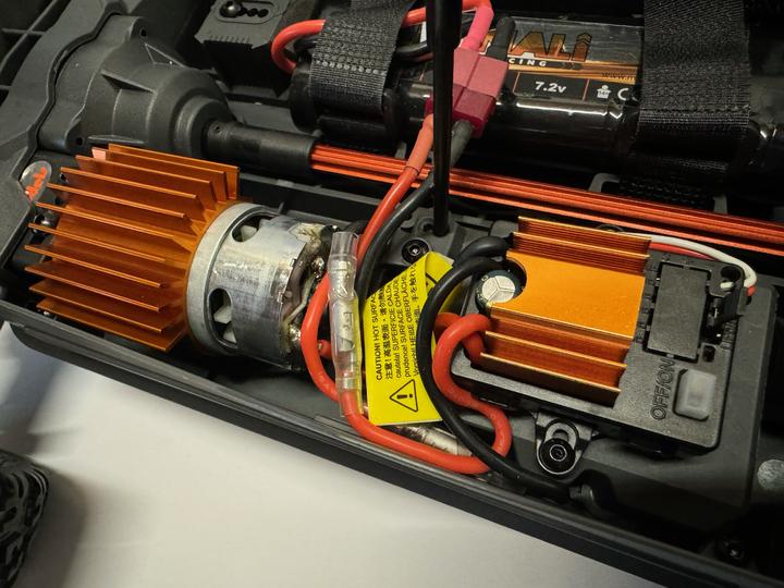 Produktbild DF-Models Z-10 Competition Truggy Brushed RTR (RTR Ready-to-Run)