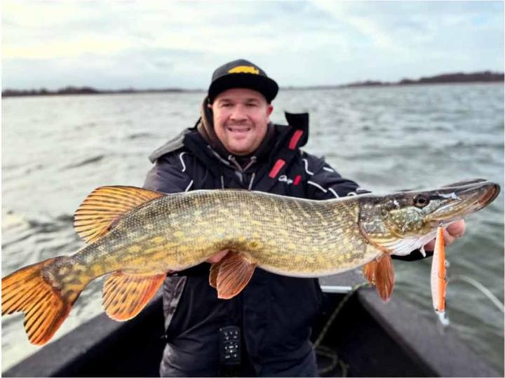 Actual product image Stucki Thun Snare 130 S (13 cm)