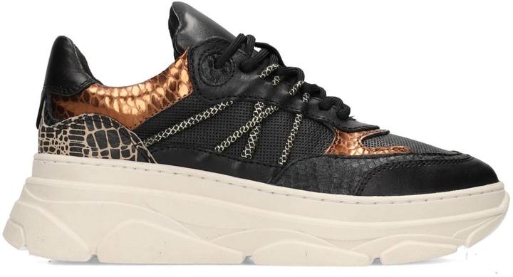 Noir avec des accents roses