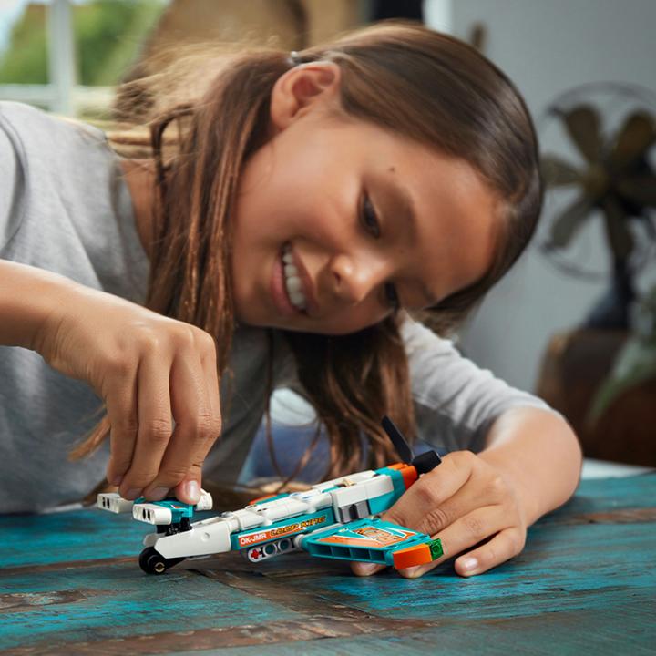 Produktbild LEGO Rennflugzeug (42117, LEGO Technic)