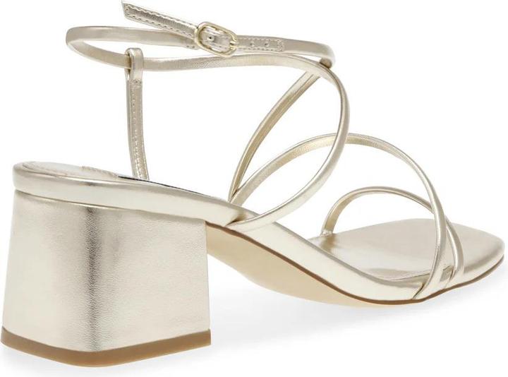 Immagine prodotto Steve Madden Remmi (40)