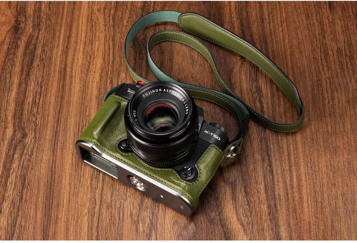 Actual product image SmallRig 4711 Leather Half Case Kit for X T50 (Green) (1.26 l)