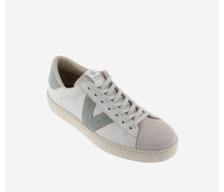 Actual product image Victoria Sneaker Jade (40)