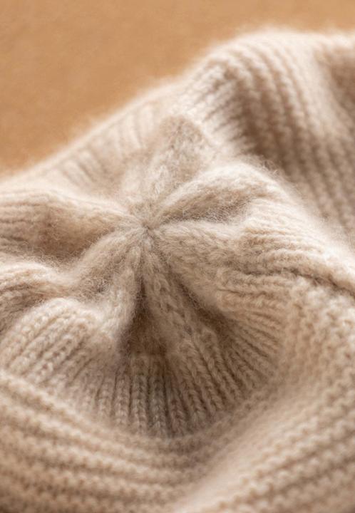 Produktbild Bellemere Beannie Cashmere Earflap Beanie