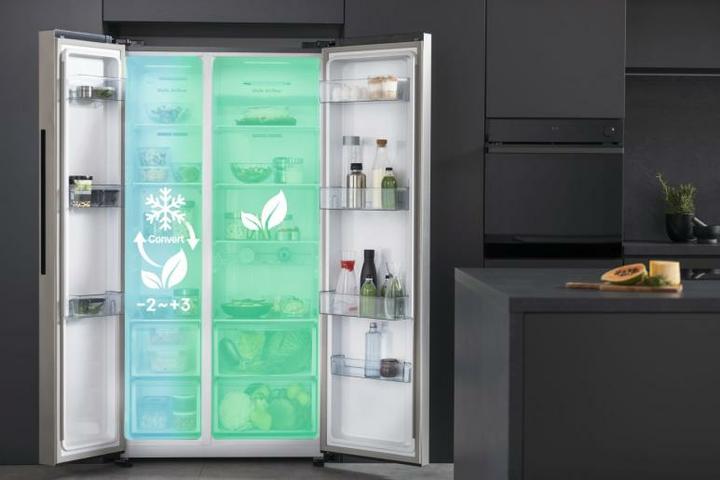 Produktbild Hisense RS711N4AFE - Amerikaanse Koelkast - Zwart (550 l)