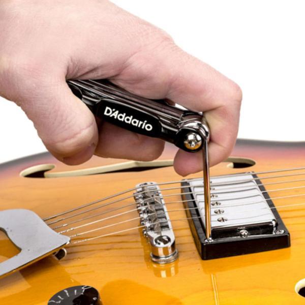 Produktbild D'Addario Daddario PW-GBMT-01 Werkzeug für Gitarre und Bass mit Saitenkurbel