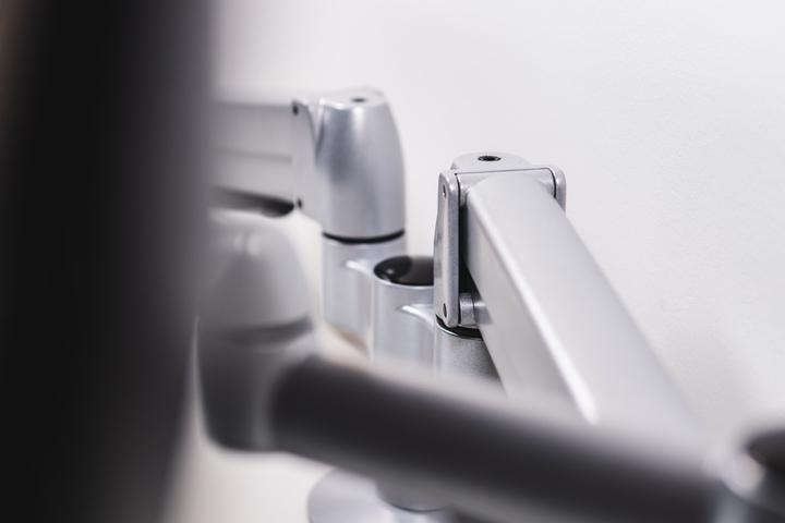 Actual product image Bakker Elkhuizen Space-arm, Dual Clamp VESA 75/100 (Table, 24", 7.50 kg)