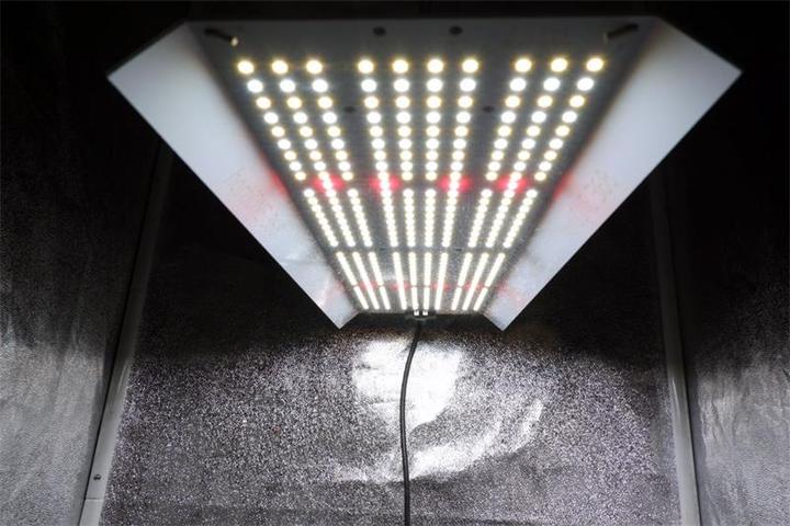 Produktbild HortiOne 420 (LED)