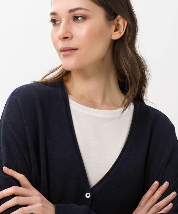 Produktbild BRAX Alicia Strickjacke mit lässiger Passform und Rollkragen (34)