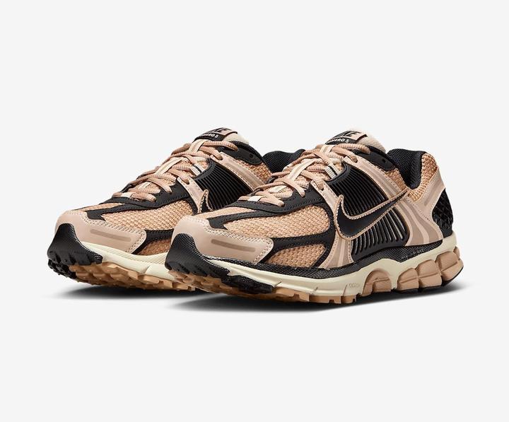 Produktbild Nike Zoom Vomero 5 (40.5)